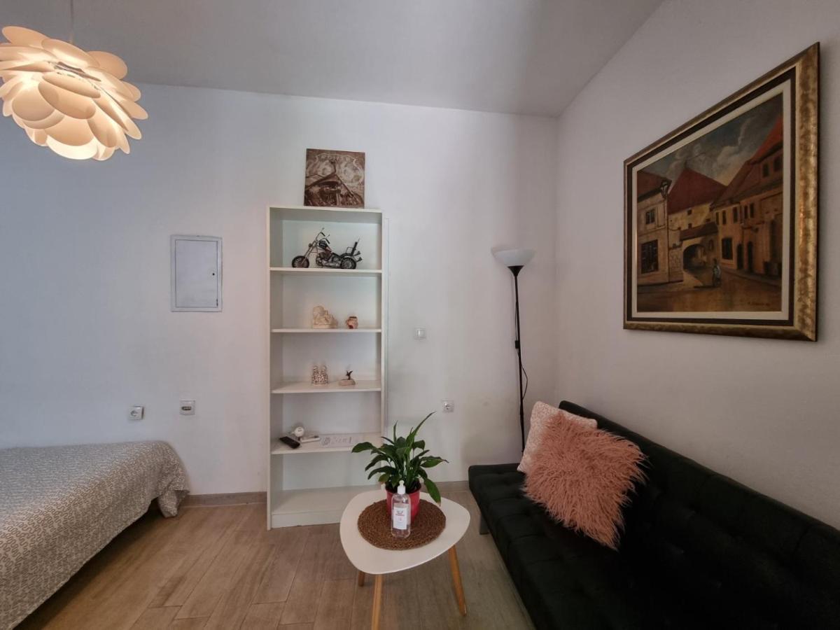 Apartments Lav Умаг Екстериор снимка