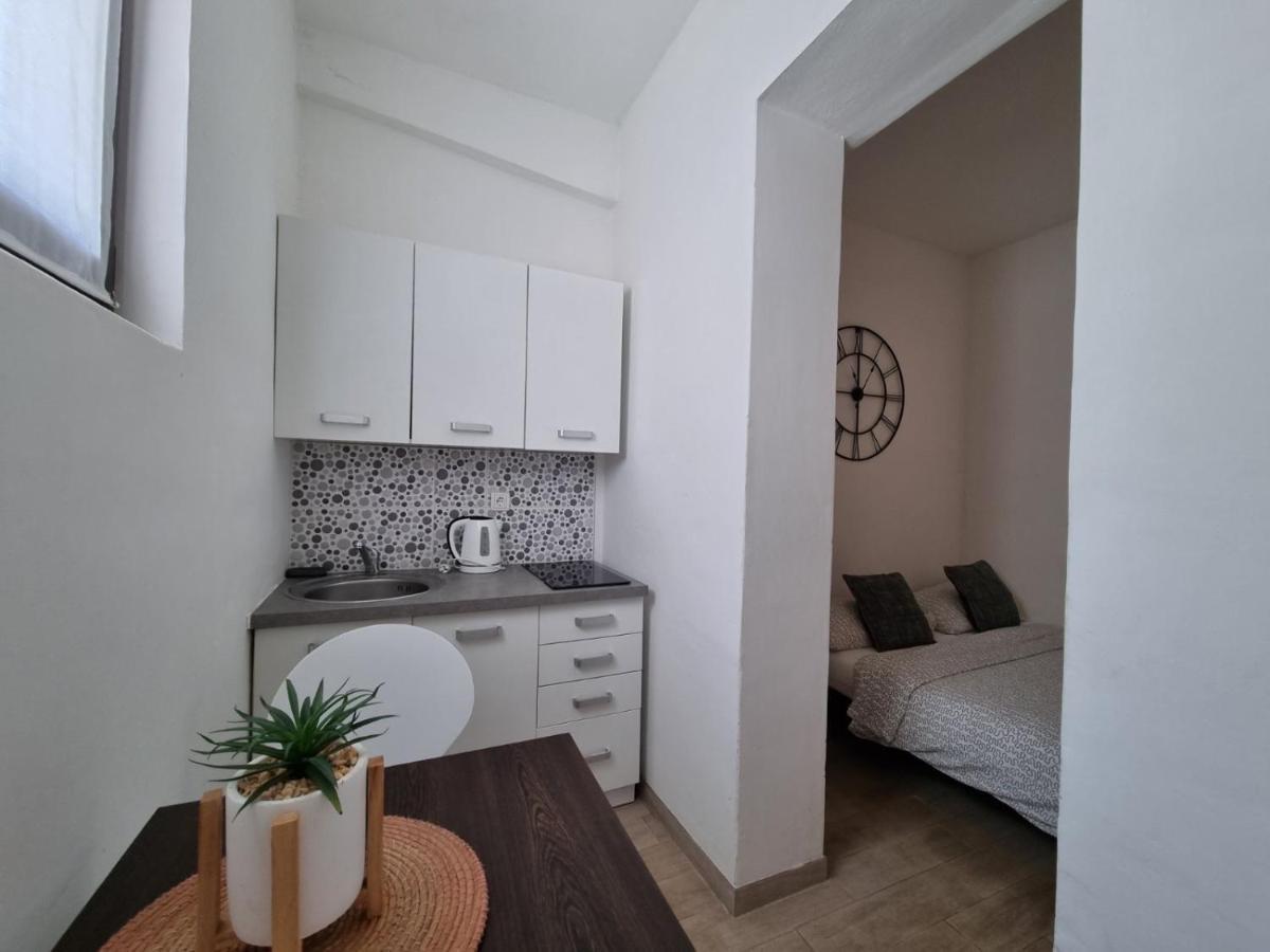 Apartments Lav Умаг Екстериор снимка